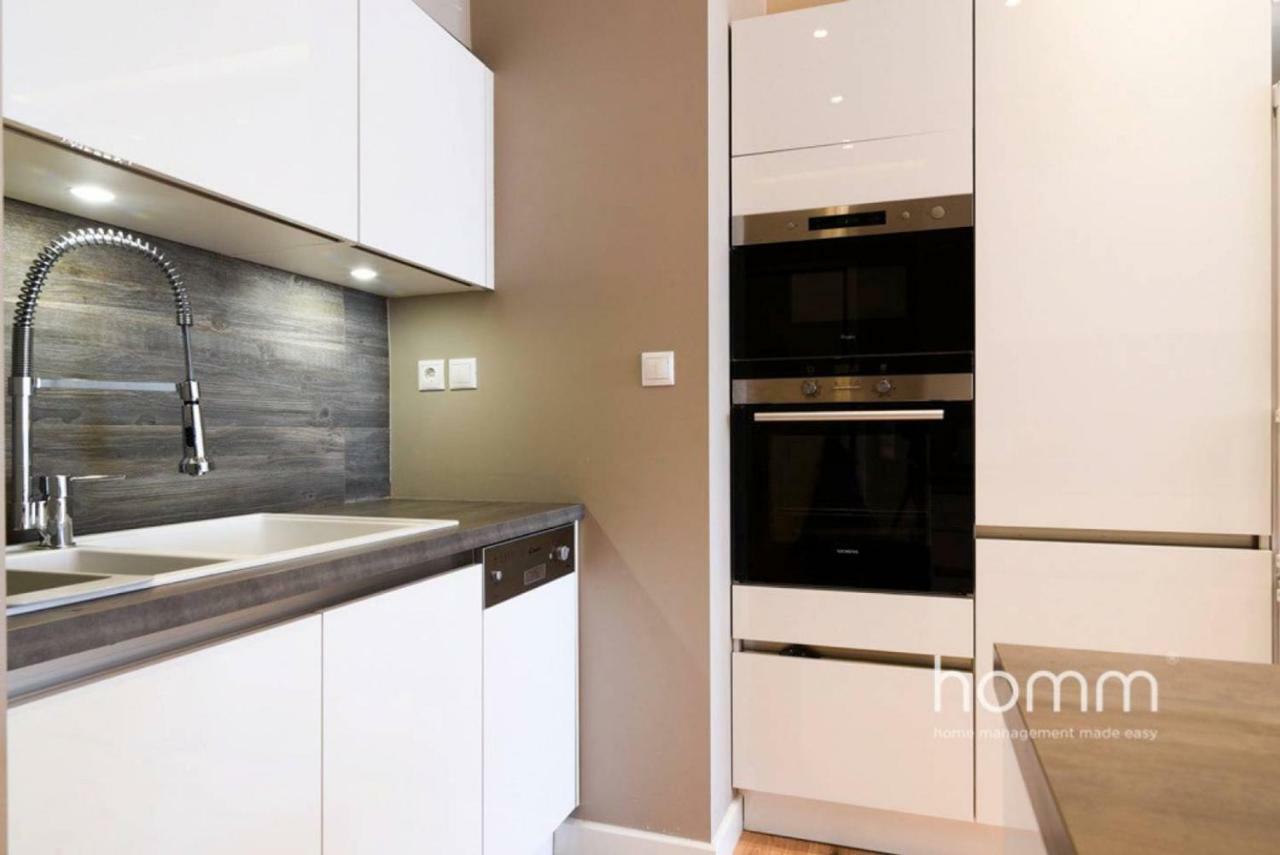 142M² Bright Alimos Apartment With Marina View Exteriör bild